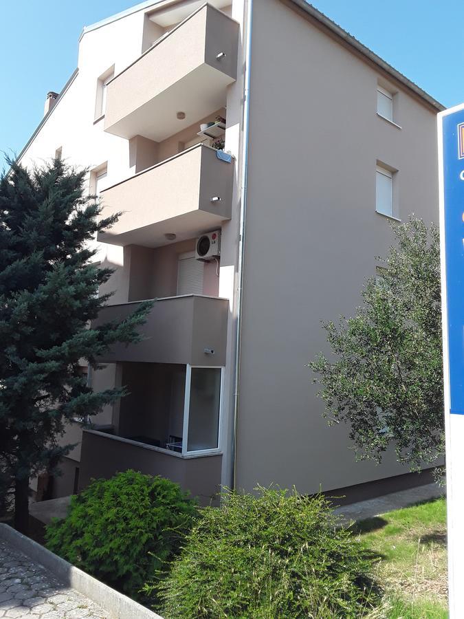 Apartment Ana Pula Extérieur photo